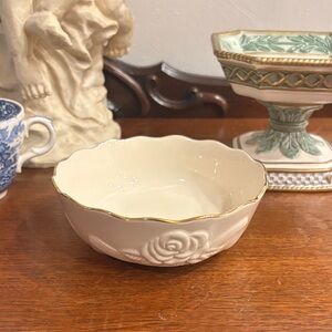 Elegant Cream Bowl with Gold Trim